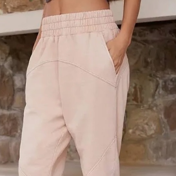 Out From Under Wyatt Jogger Pant Sz Medium - Picture 2 of 2